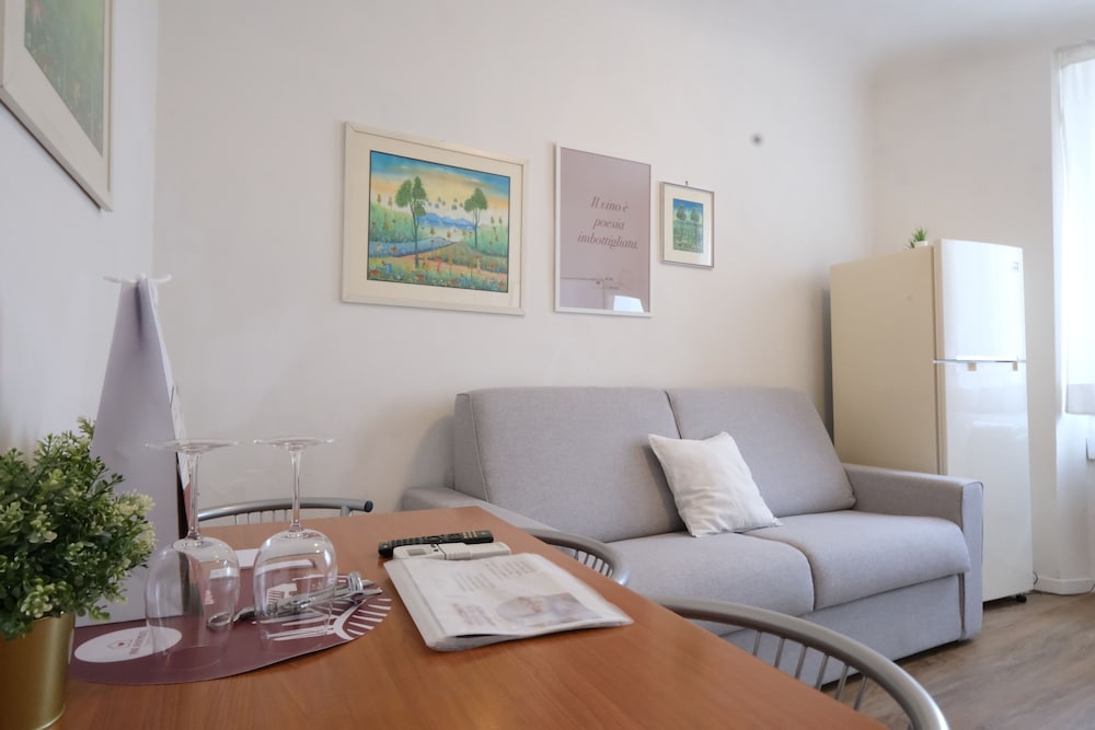 Wine Apartments Florence Morellino 13/28