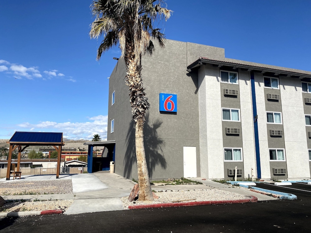 Motel6 Bullhead City, AZ 20/27