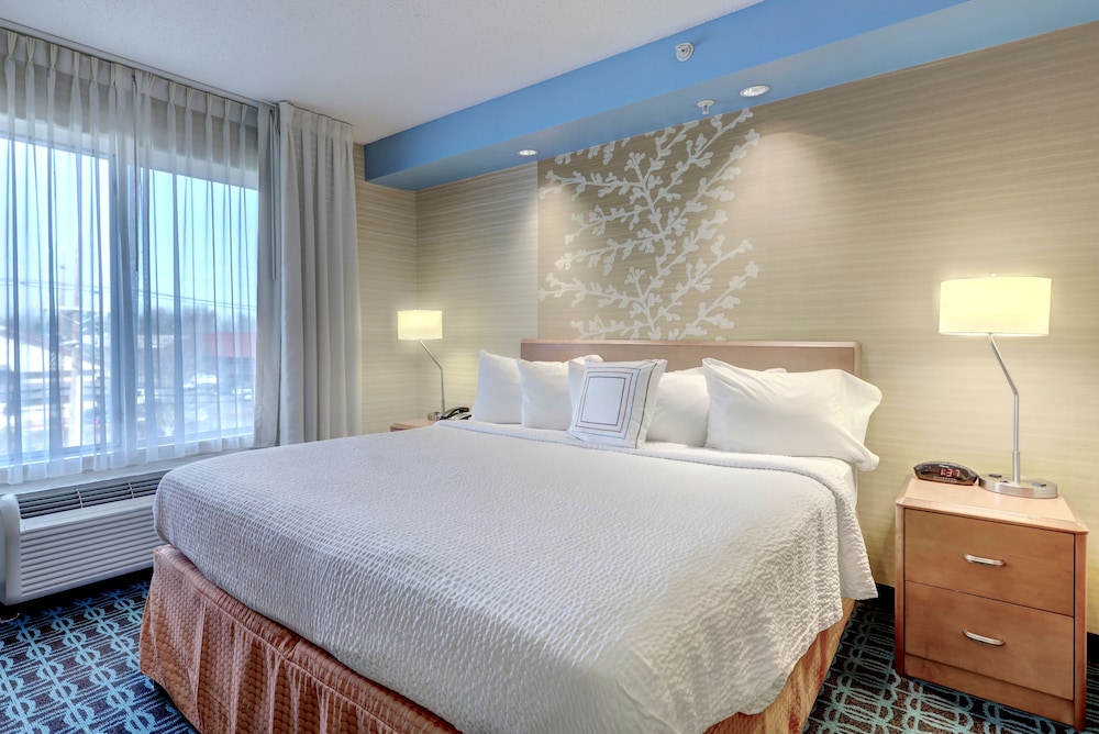 Fairfield Inn Suites By Marriott Edison South Plainfield 14/49