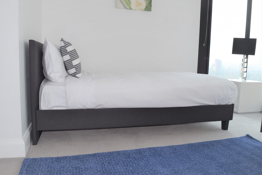 Executive Stay - Little Collins Street Melbourne 12/67