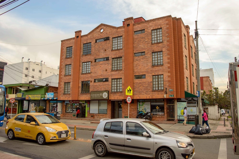 Hotel Castellana 95 37/44