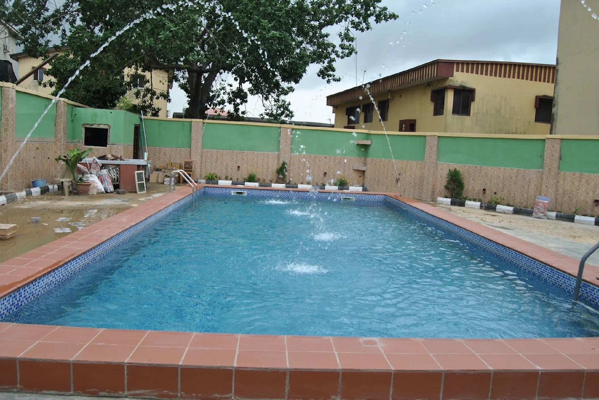 Parklane Hotels Limited 22/23