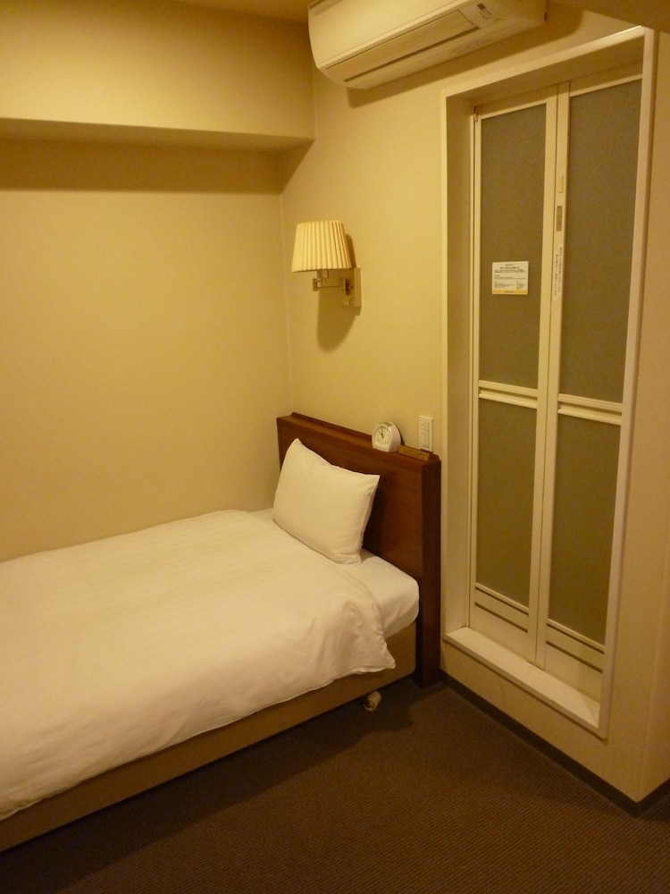 Smile Hotel Namba 18/53