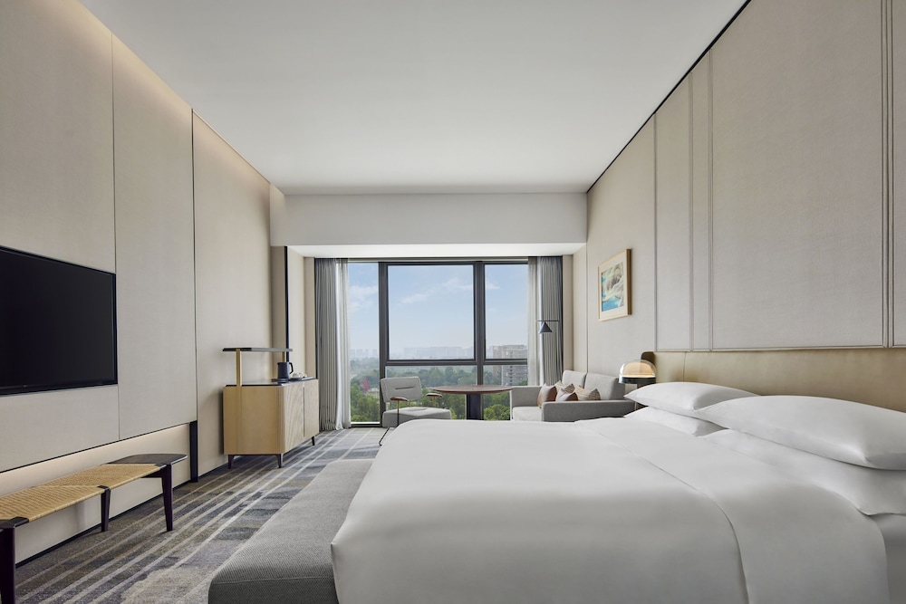 Sheraton Chengdu Pidu 4/45