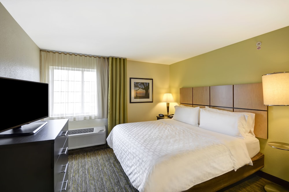Candlewood Suites Smyrna Nashville 11/50