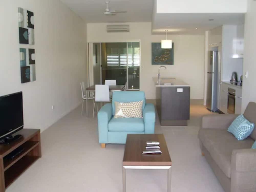 ITARA APARTMENTS 34/60