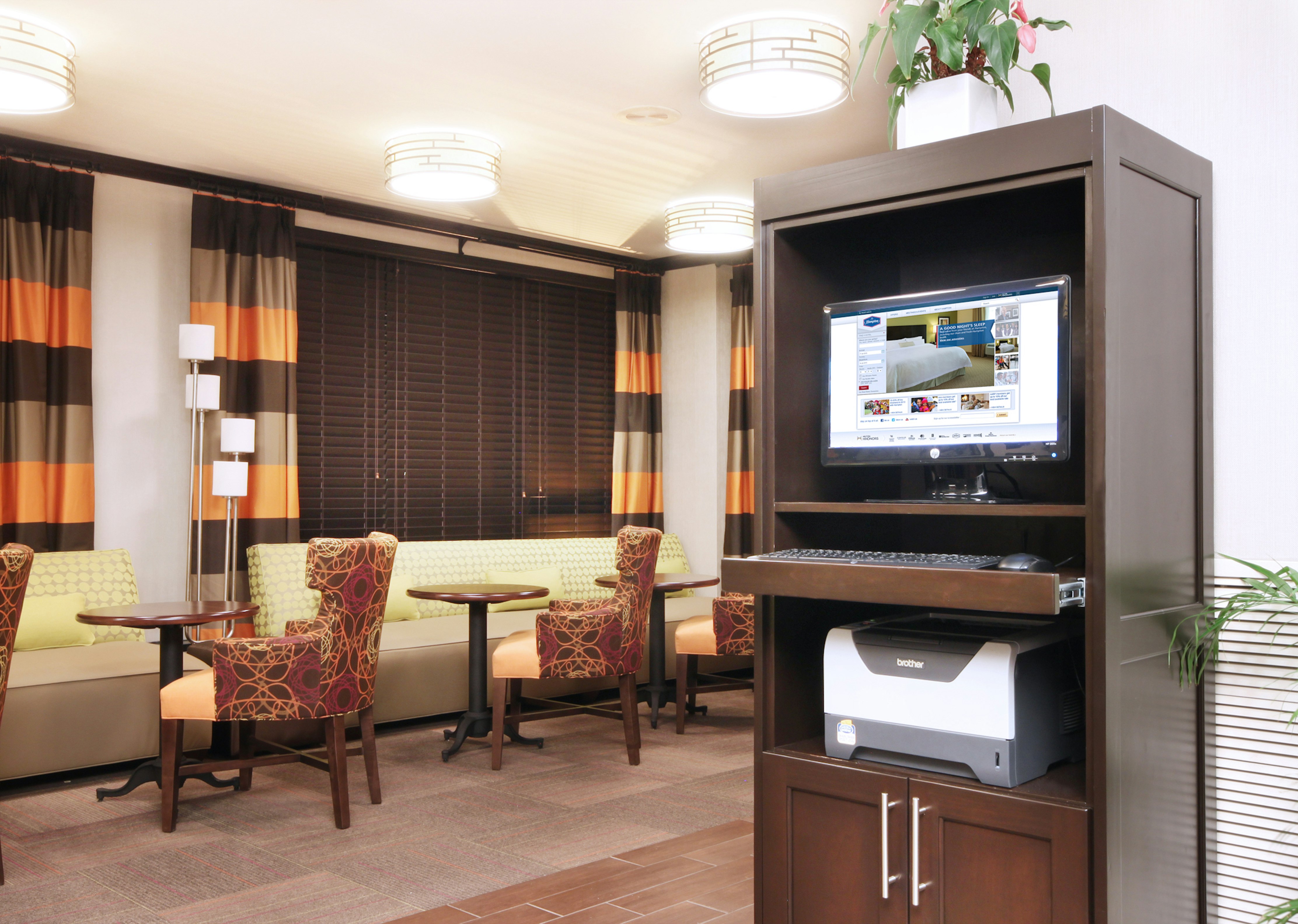 Hampton Inn Kansas City Overland Park 43/76