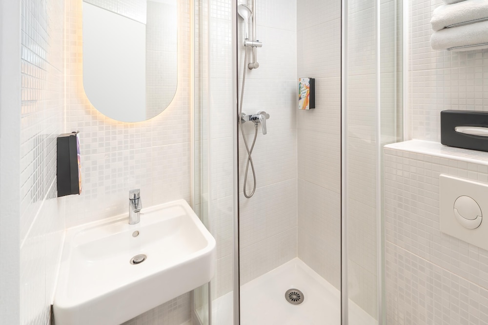 Standard, Twin Beds, Sure Hotel by Best Western Valence Nord 5/5