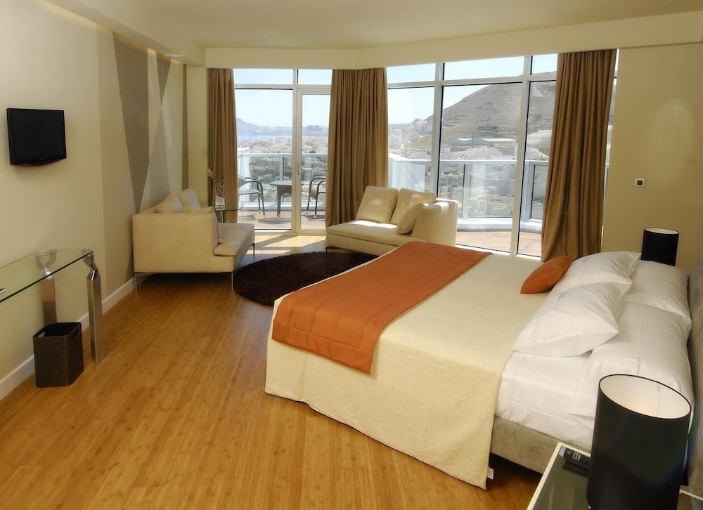 Ch Cabo de Gato Ex Valhalla Hotel and Spa 11/42
