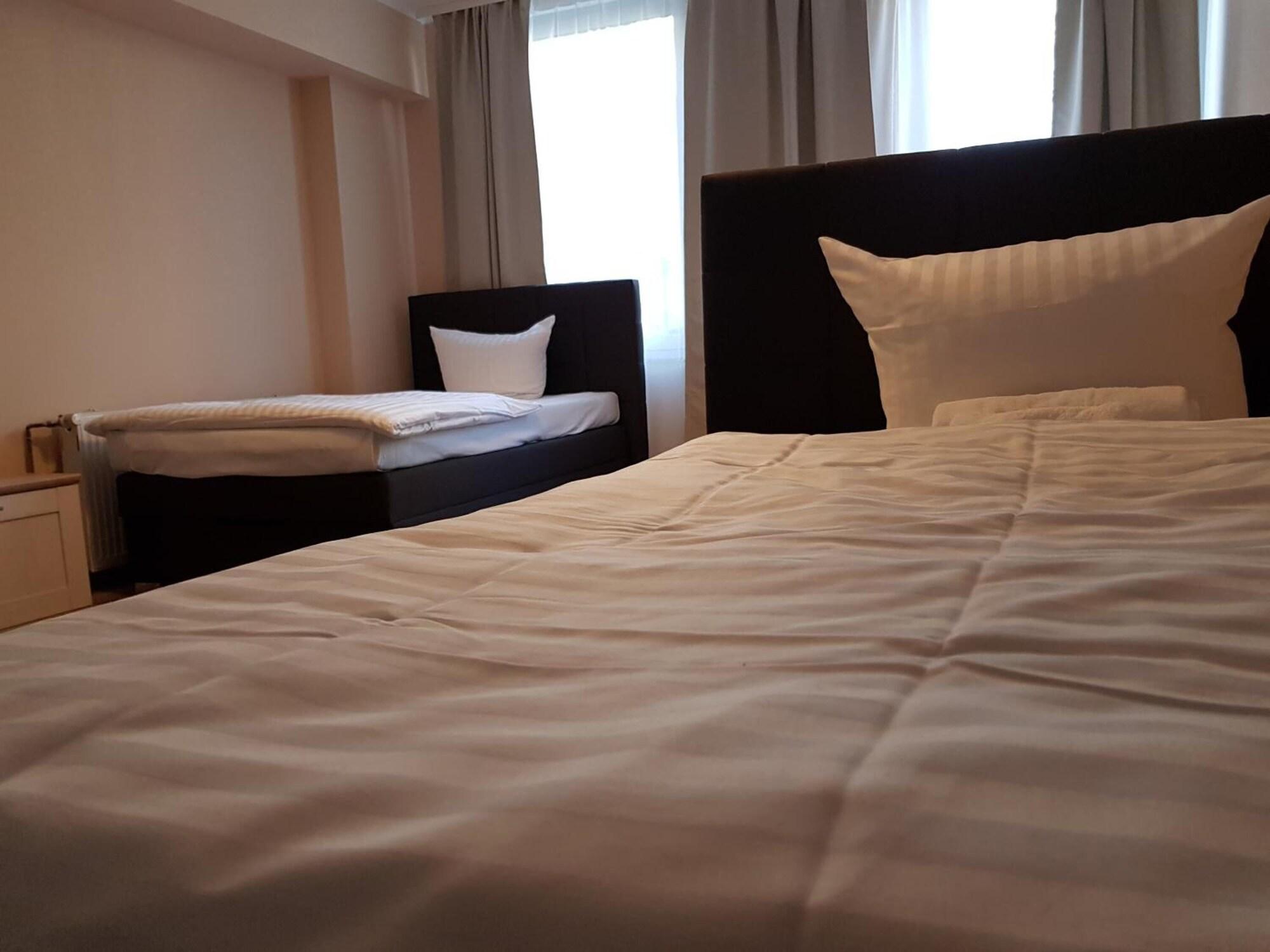 HOTEL RESIDENZ OBERURSELER HOF 24/47
