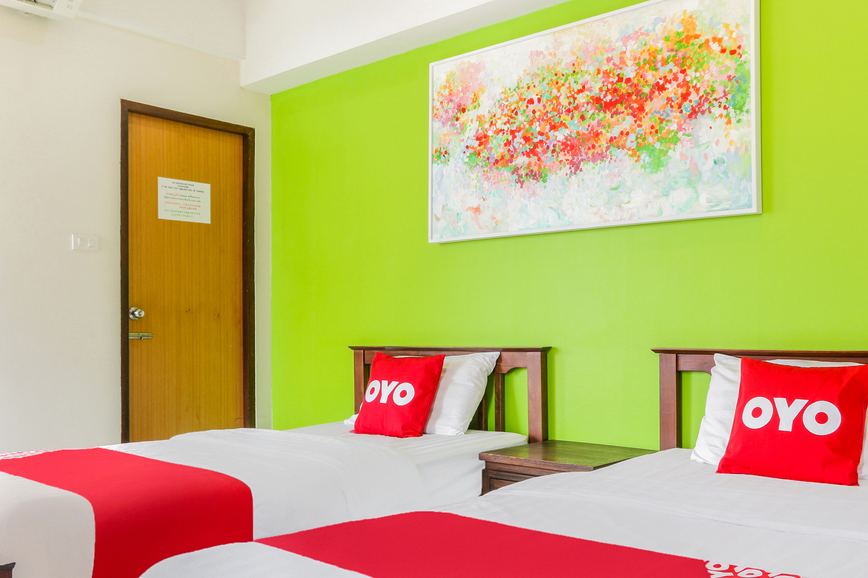 STANDARD, TWIN BEDS