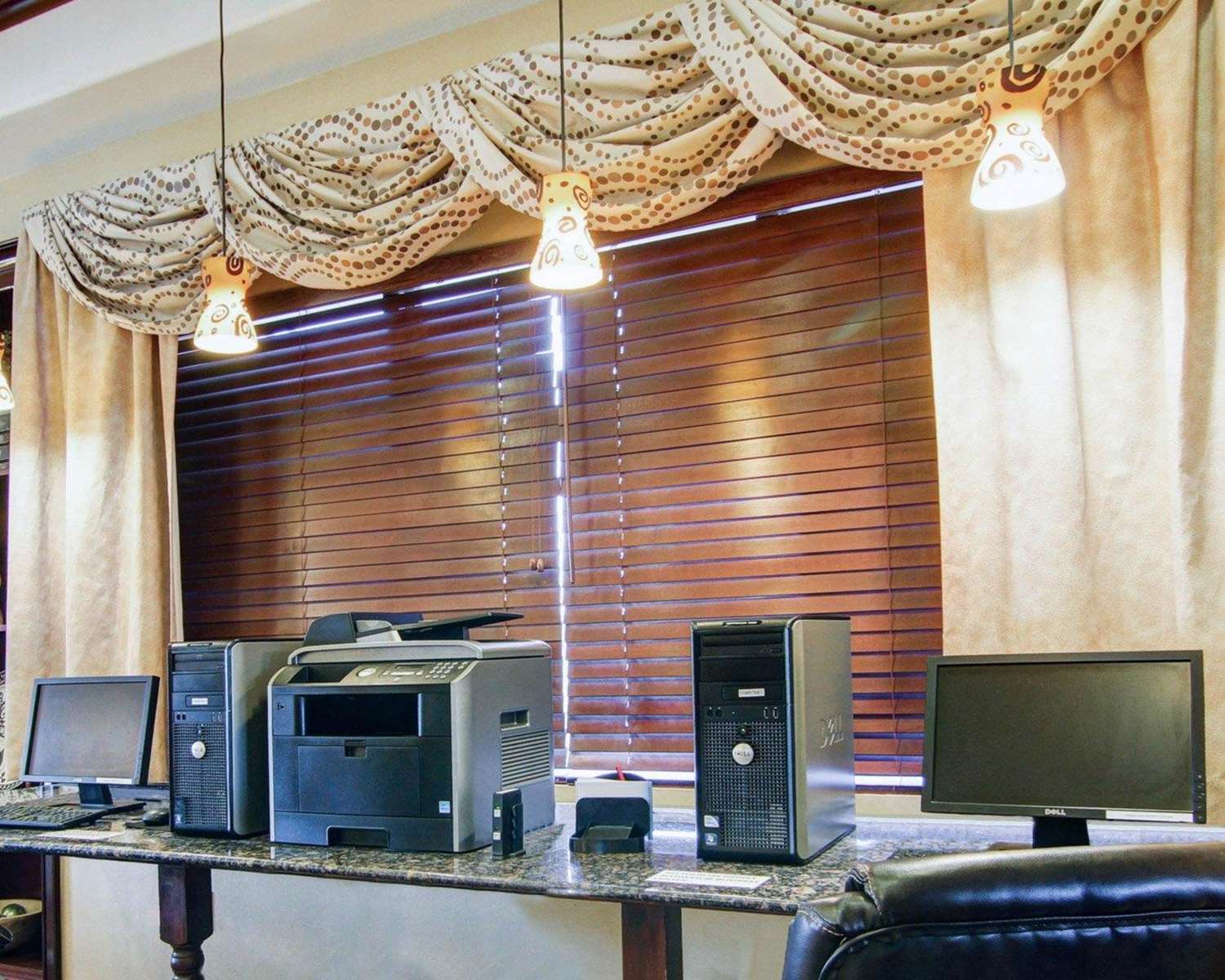 Comfort Suites Fort Stockton 22/26