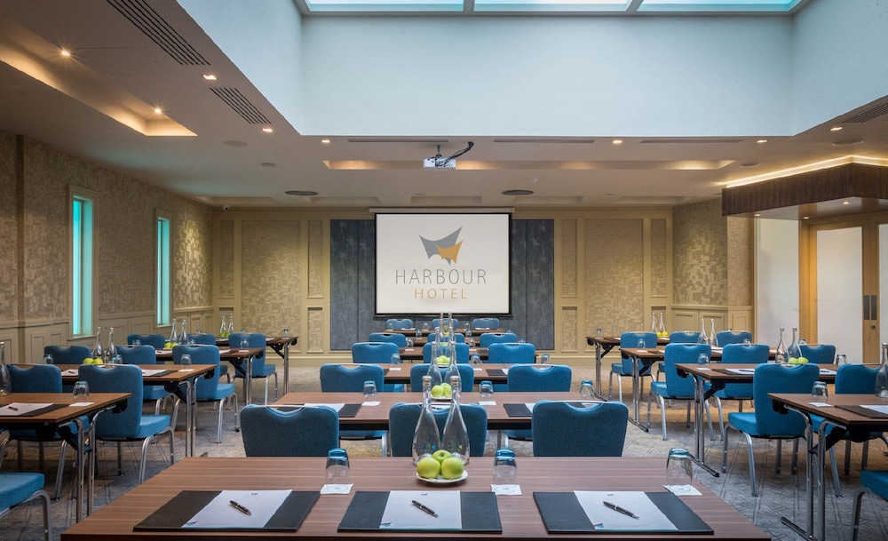 Harbour Hotel 56/64