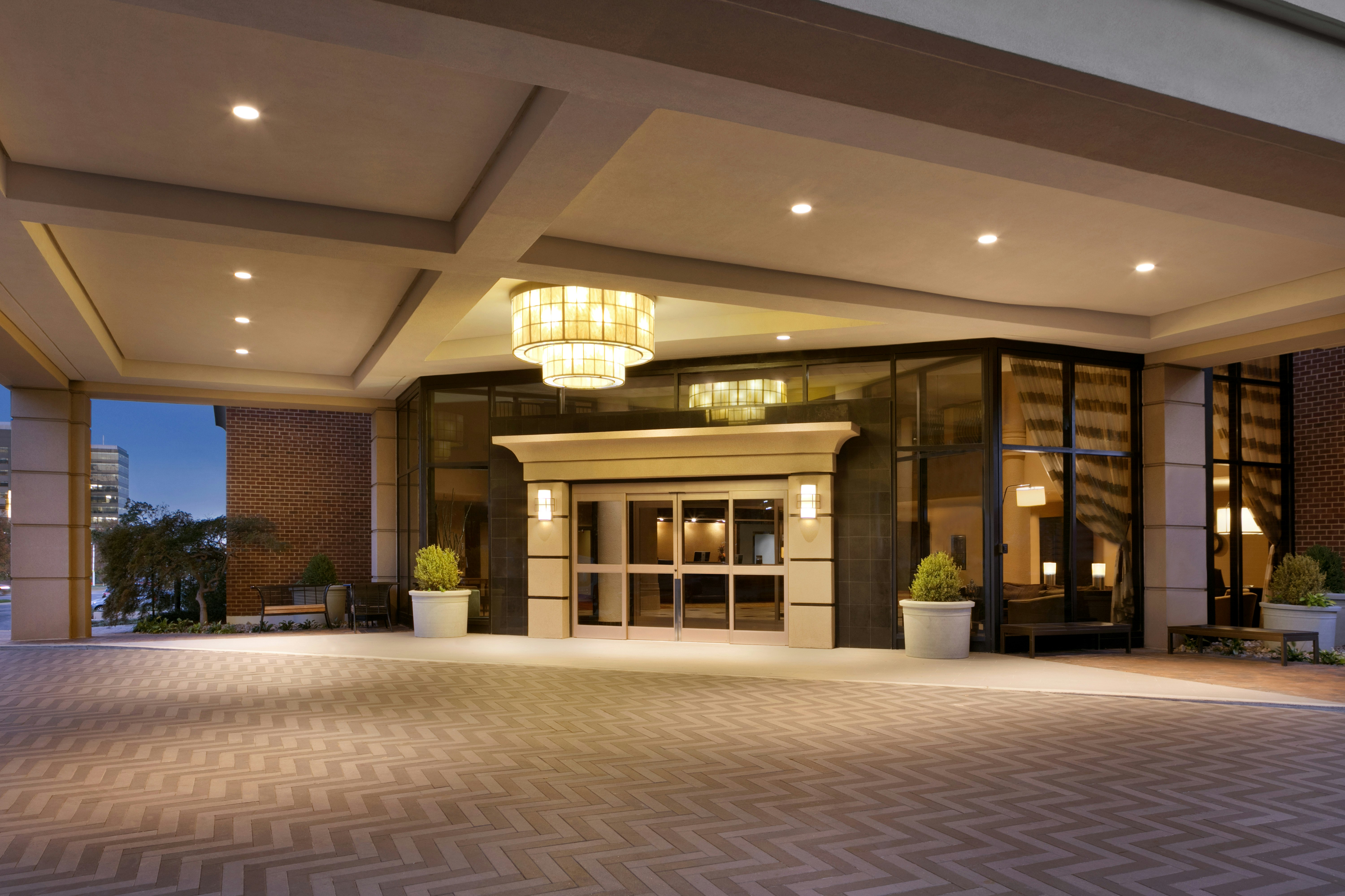 Doubletree By Hilton Mclean Tysons 69/71