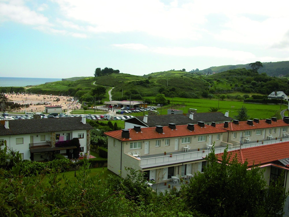 Apartamentos Playa de Toro 2/50