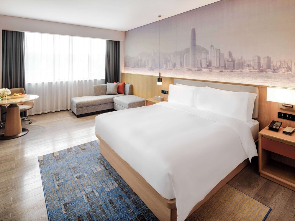 Novotel Shenzhen Bantian 4/50