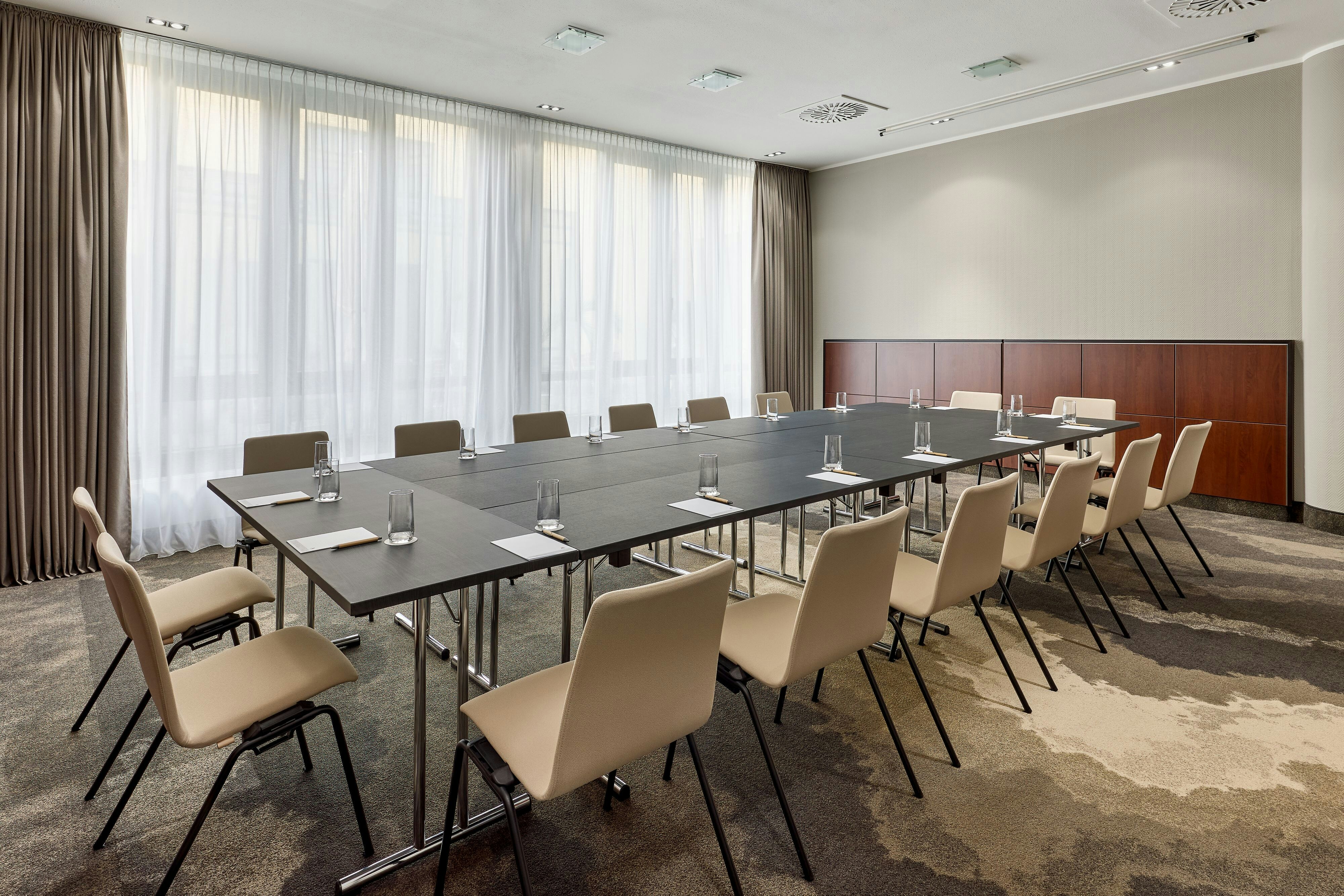 Munich Airport Marriott Hotel 71/80