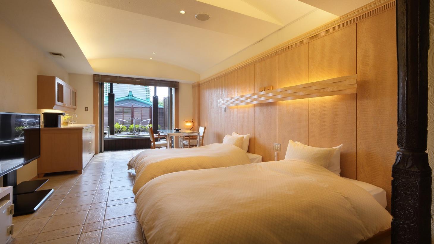 Room, Twin Beds, Outdoor Bath