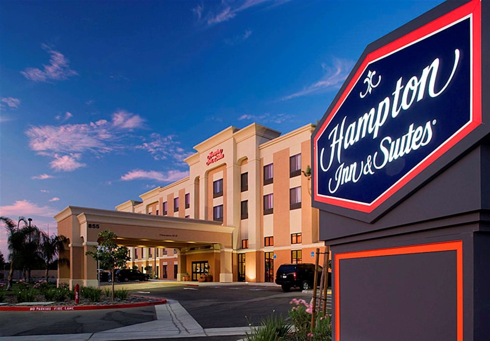 Hampton Inn and Suites Clovis Airport North 9/50