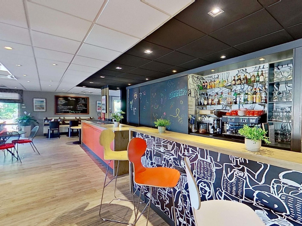 Ibis Vannes 42/59