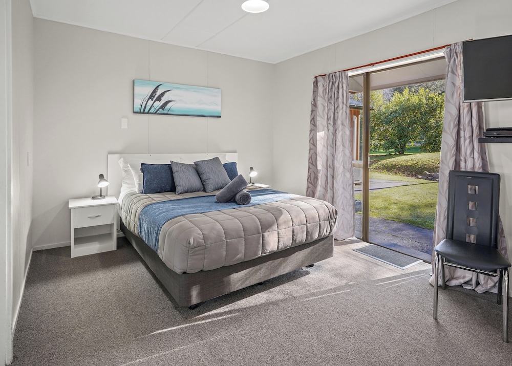 Alpine Adventure Holiday Park 8/49