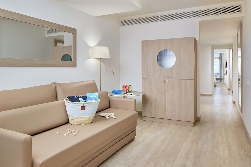 Melia Cala Galdana 34/50