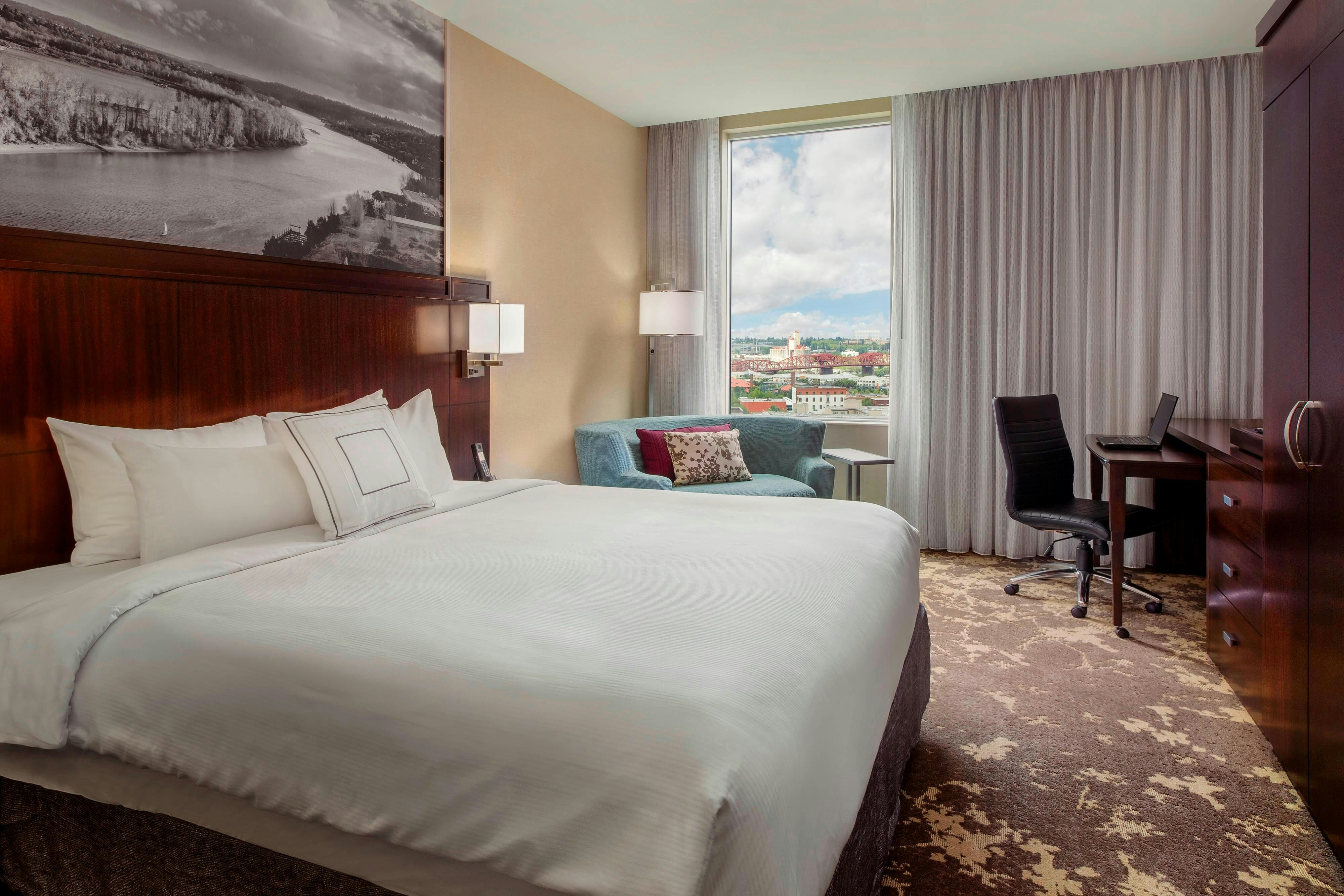 Courtyard Marriott City Center 7/39