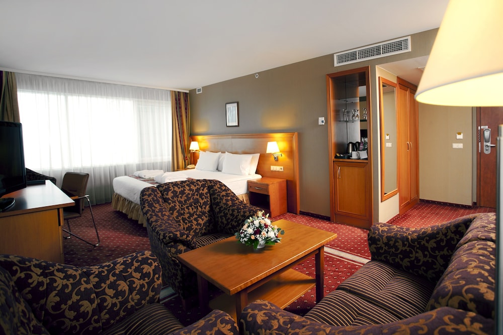 Vilnius Park Plaza 27/48