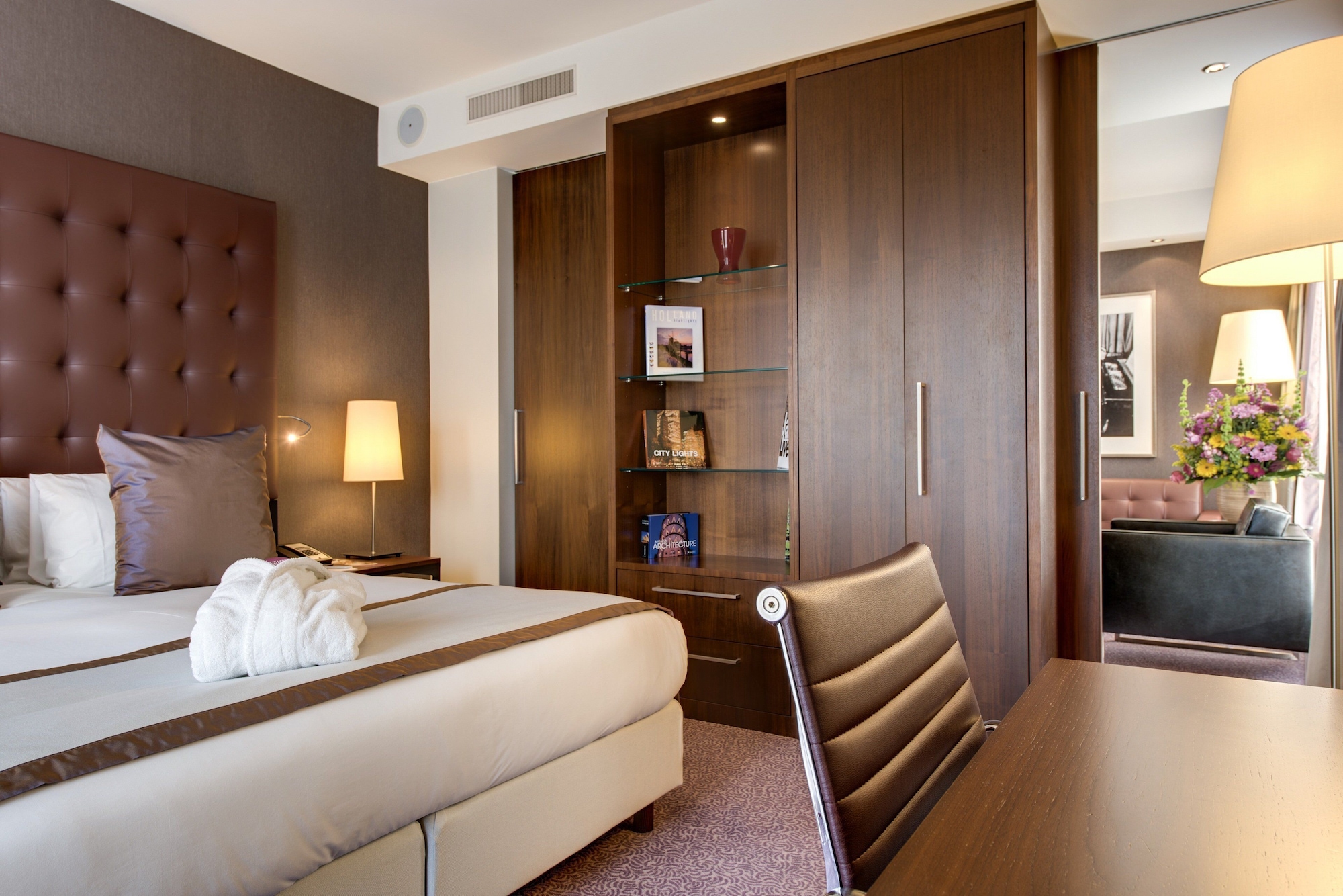 جناح جونيور بسرير كينج، Crowne Plaza Amsterdam South Hotel 2/5