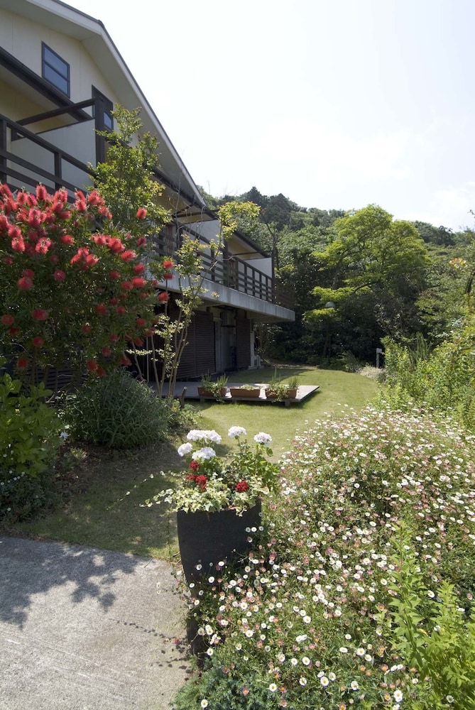 Mashio Hotel & Resort 44/45