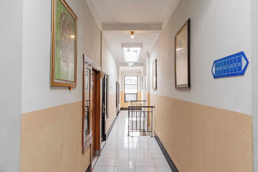 Hotel O Ilir Barar I Near Rumah Sakit Islam Siti Khadijah Formerly Maleo Hotel 20/28
