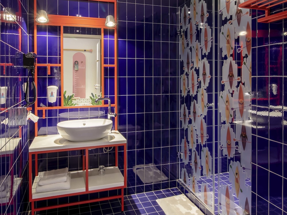 Ibis Styles Warszawa Centrum 75/76
