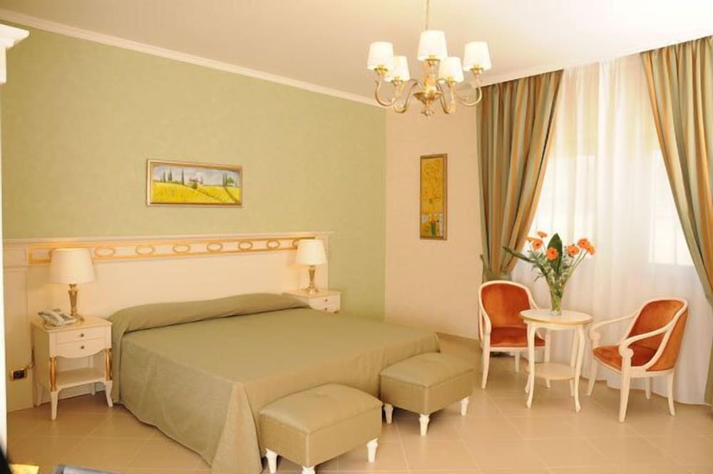 Federico Ii Palace Hotel 22/34