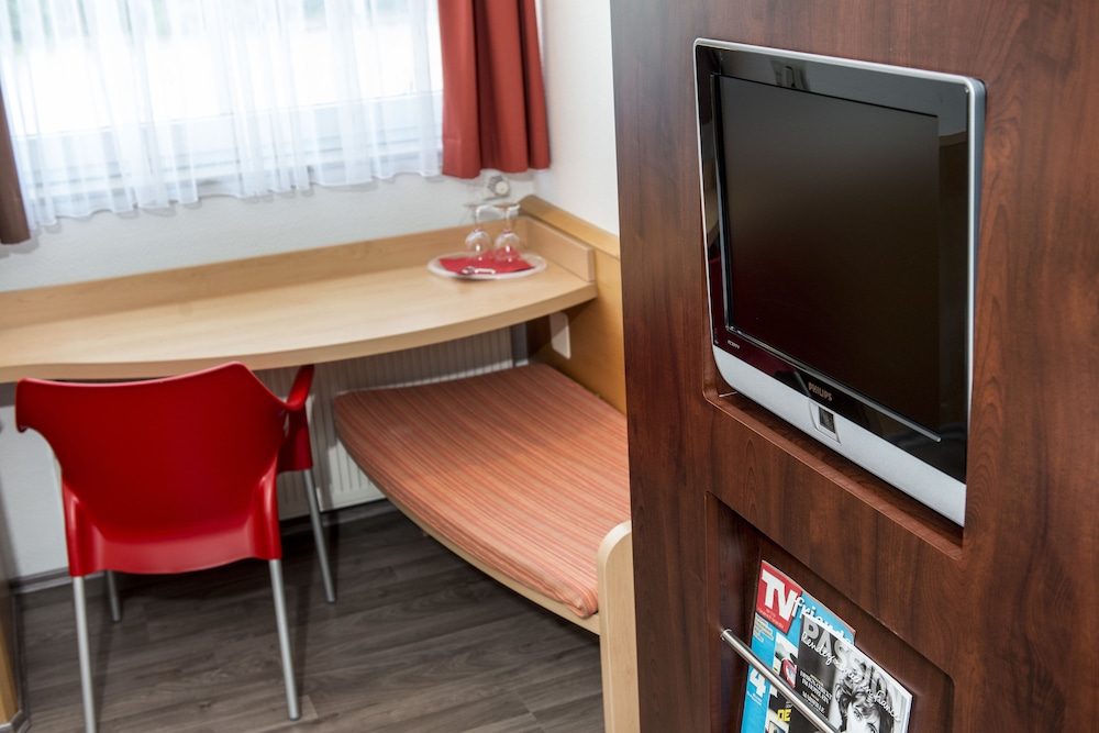 IBIS KASSEL MELSUNGEN 41/50