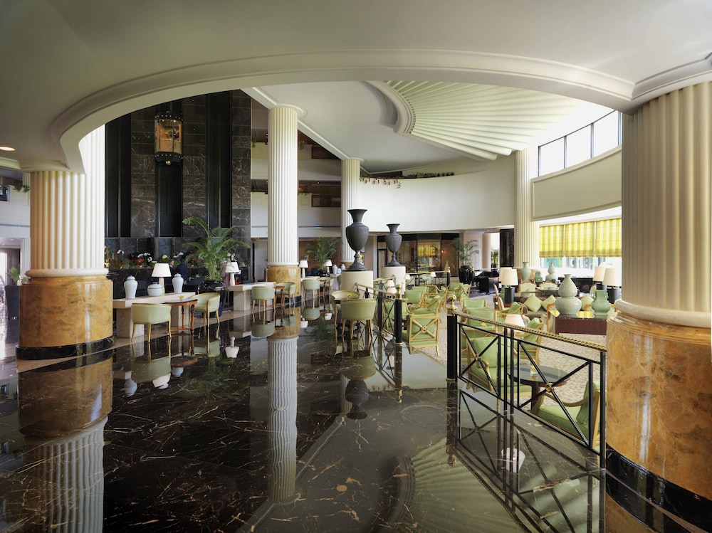 The Ritz-Carlton, Bahrain 46/50