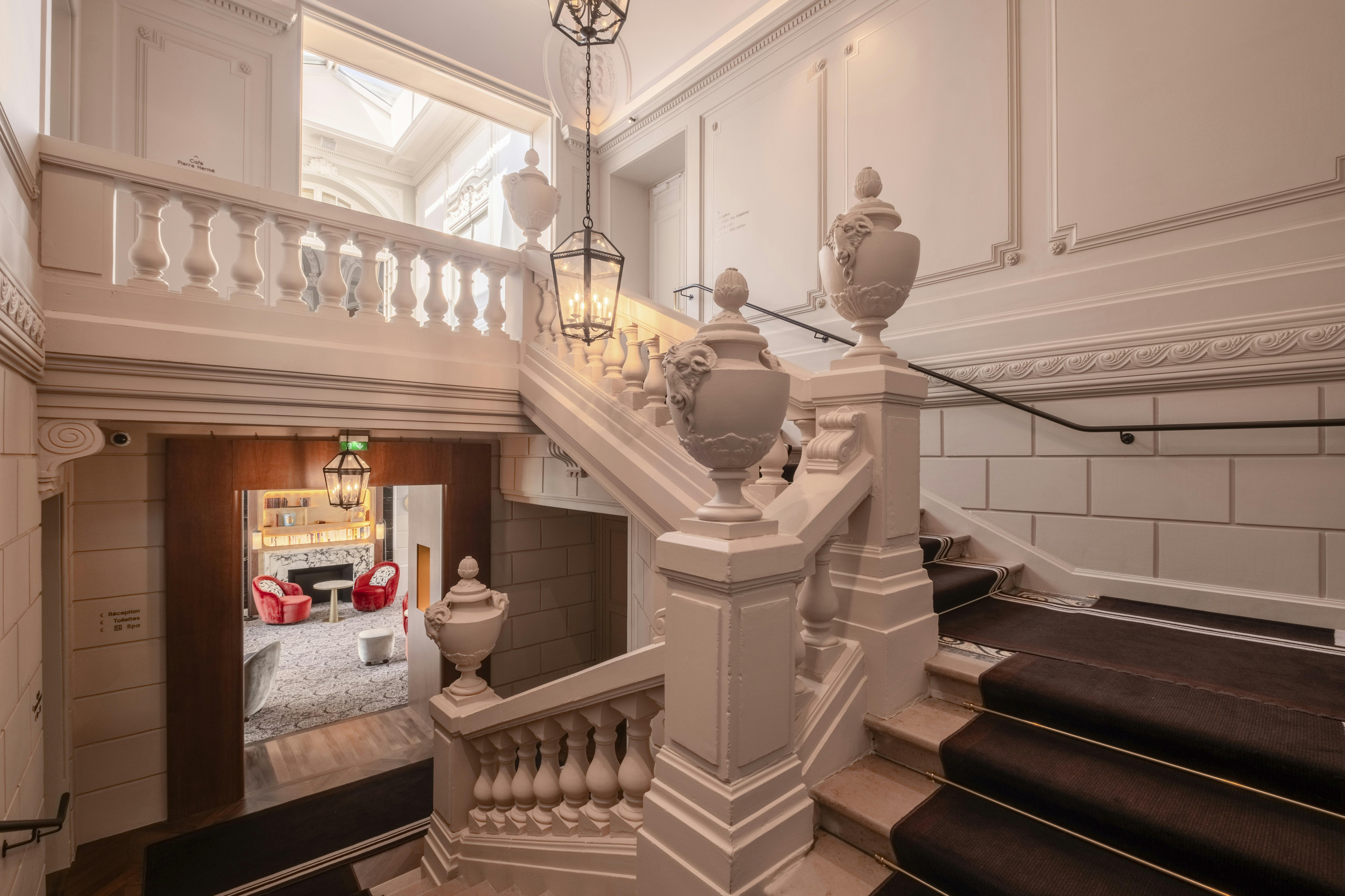 Hotel Les Lumieres 32/50