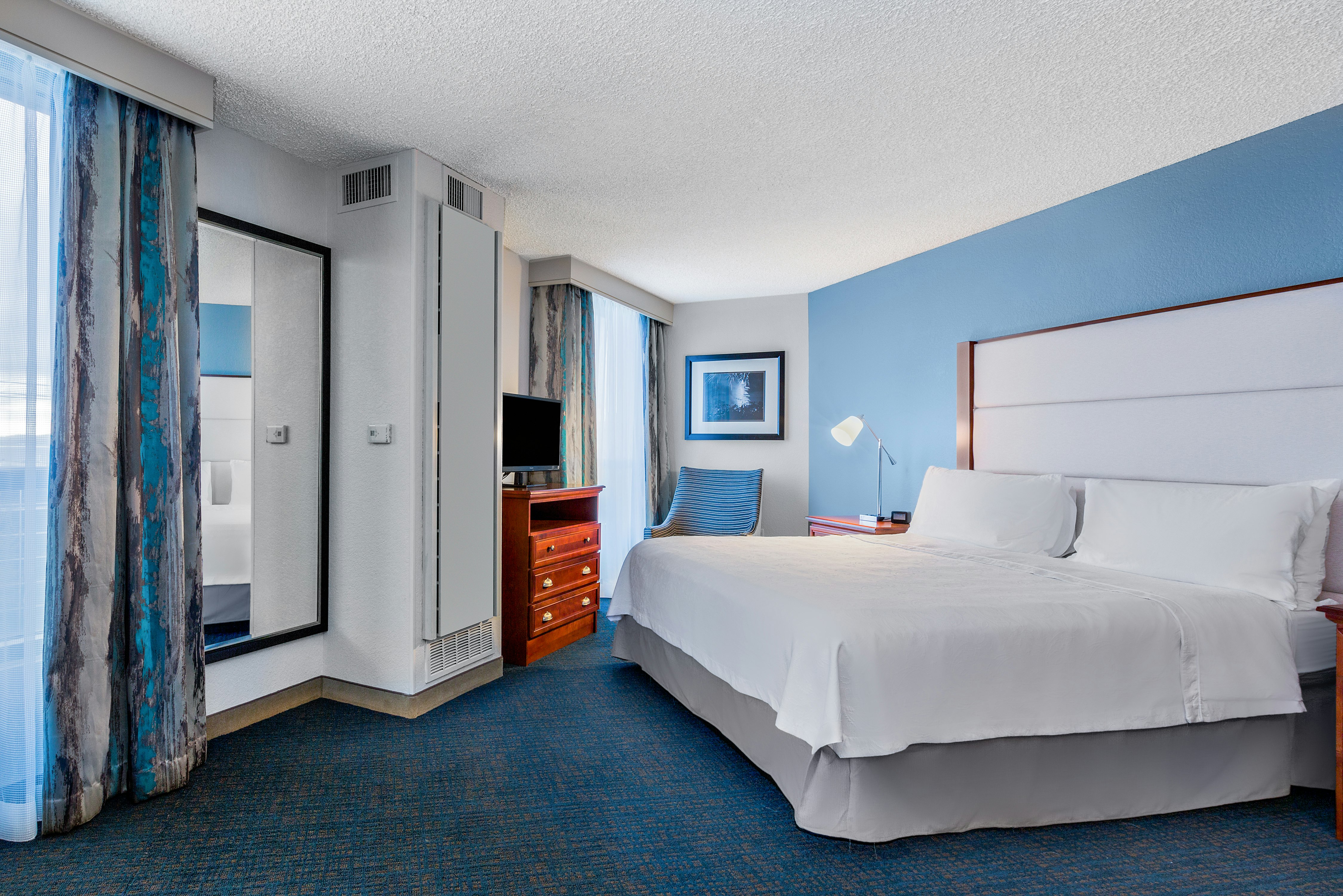 Studio, King Bed, Bay View