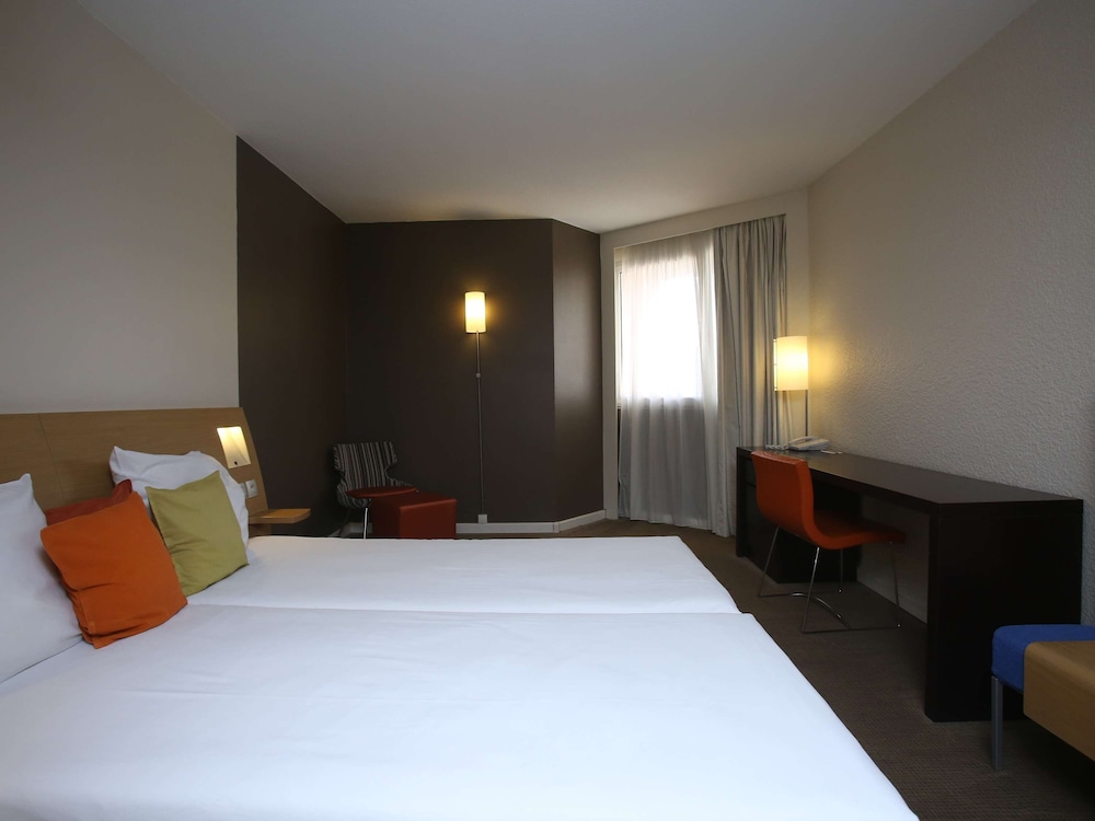 Novotel Dakar 12/63