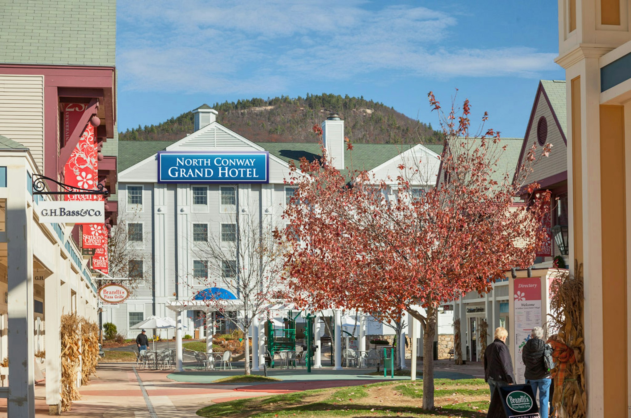 North Conway Grand Hotel 43/44