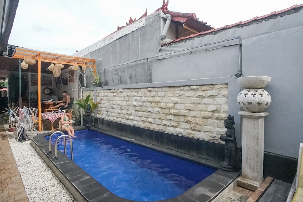 Gedhong Hostel 26/40