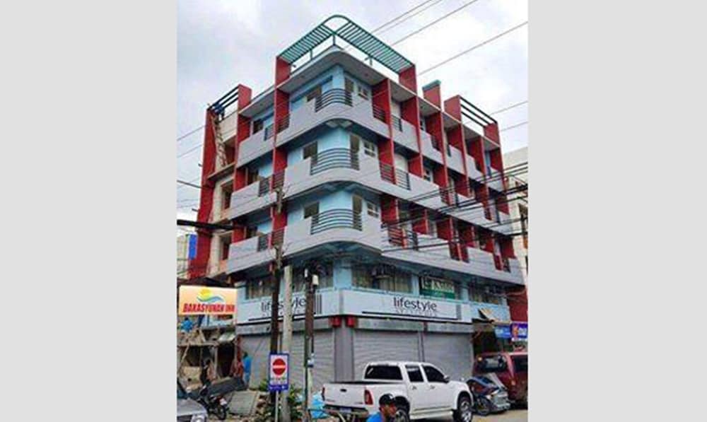 Bakasyunan Inn Laoag 1/16