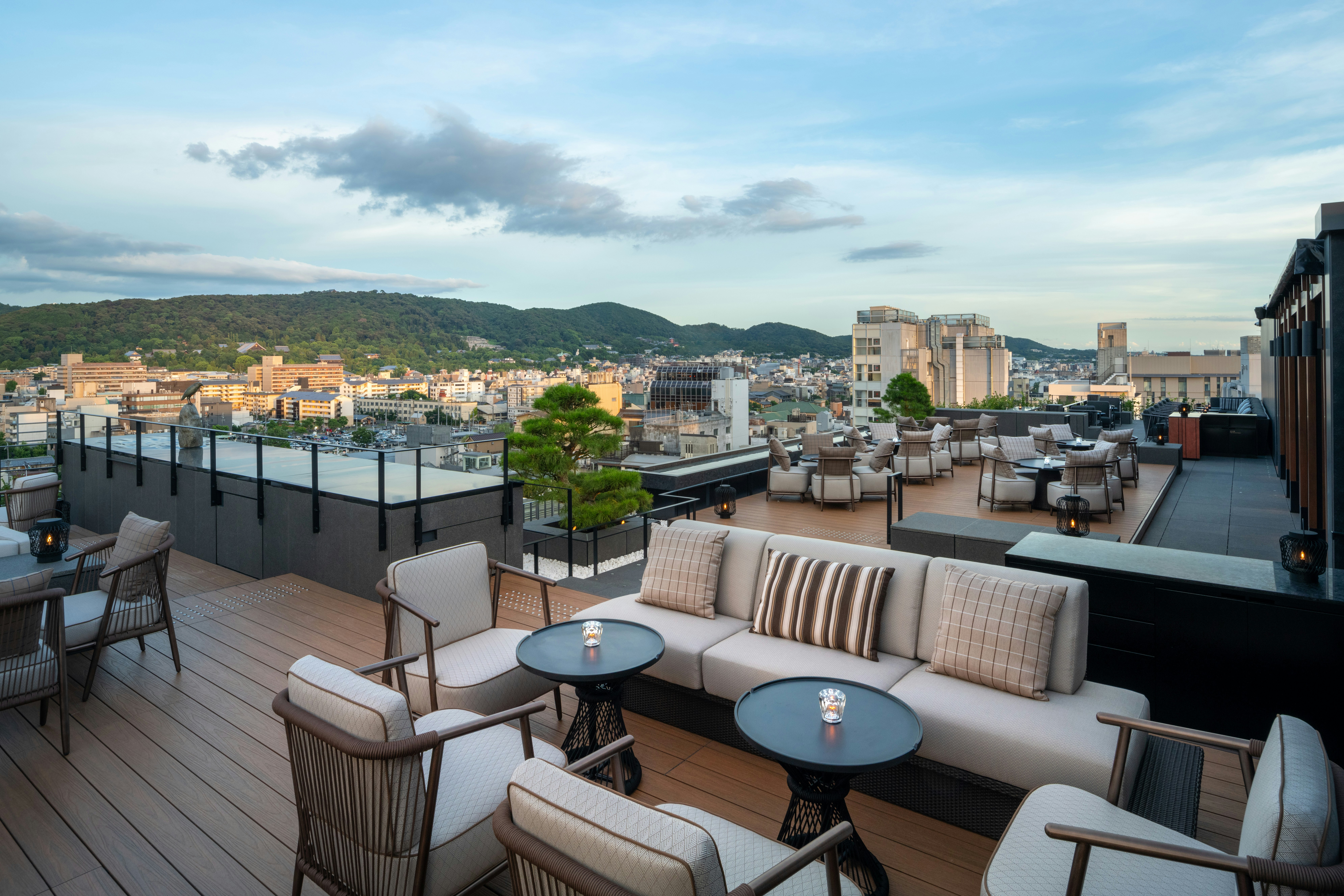 Hilton Kyoto 35/41