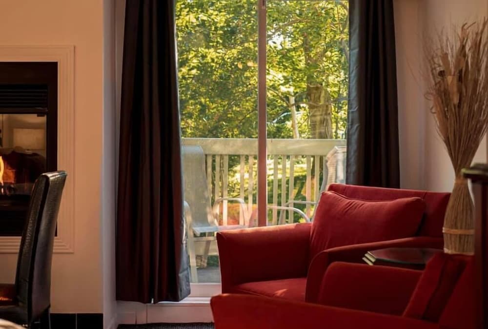 Auberge La Camarine 32/50
