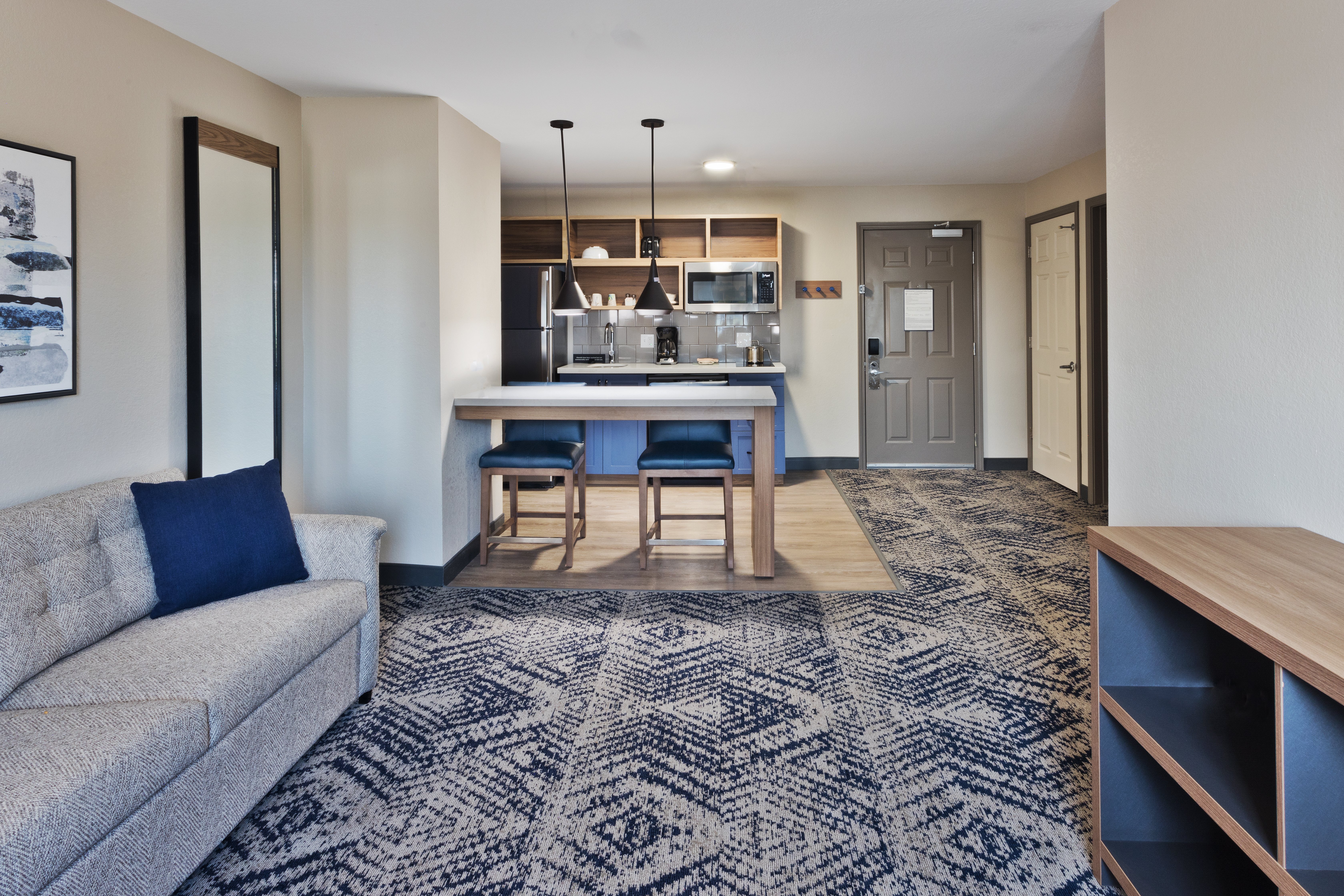 Candlewood Suites Eastchase Park Ex Candlewood Suites Montgomery North 43/69