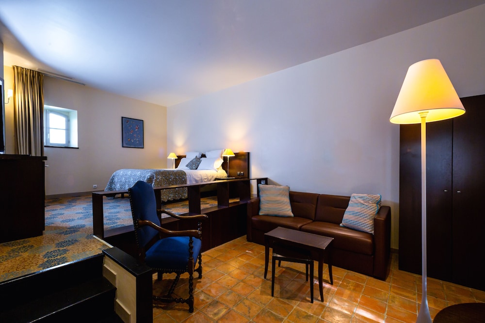 Hotel Le Donjon Coeur de La Cite Medievale 36/53