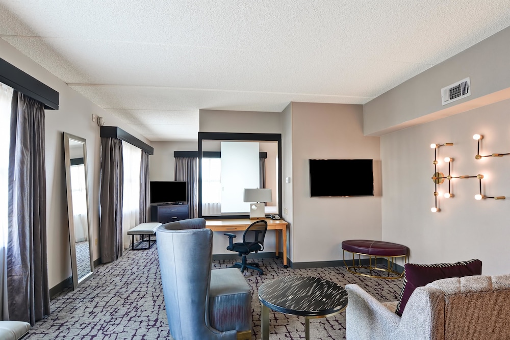 Doubletree By Hilton Baton Rouge 29/44