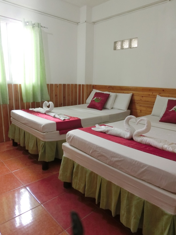 Axis Pension Hotel 20/50
