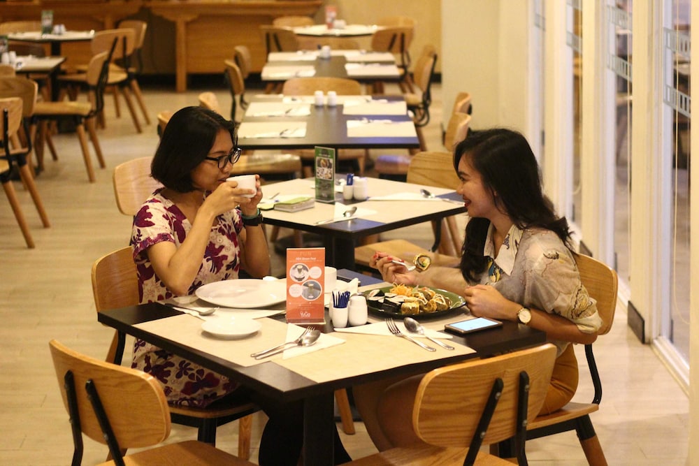 Vega Hotel Gading Serpong 38/65