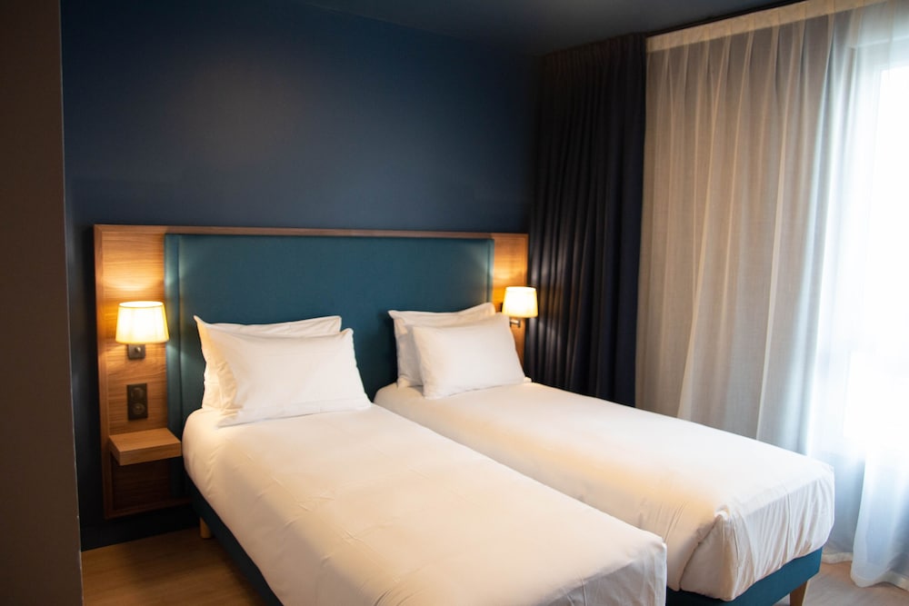 Hotel de la Cite 12/50