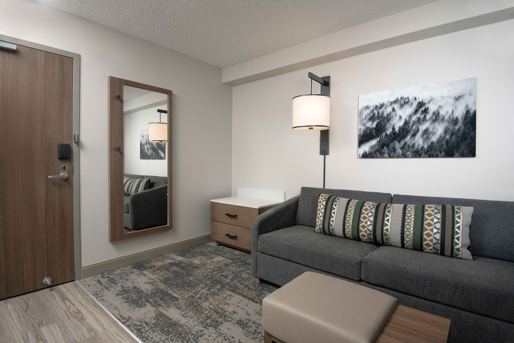 Hyatt Place Denver Tech Center 37/60